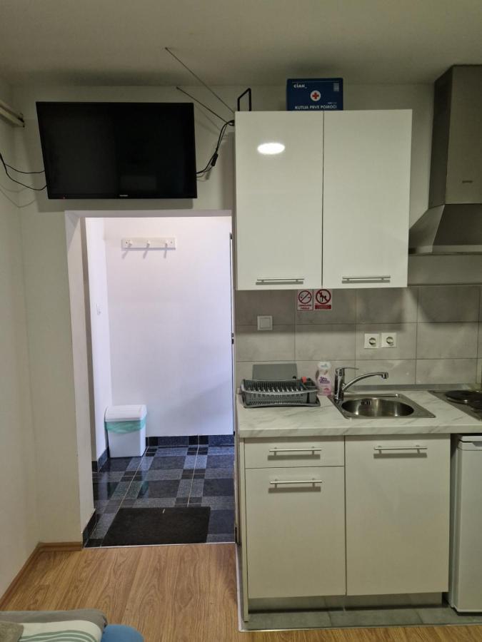 Apartment Mavero-Free Private Parking Zagreb Bagian luar foto