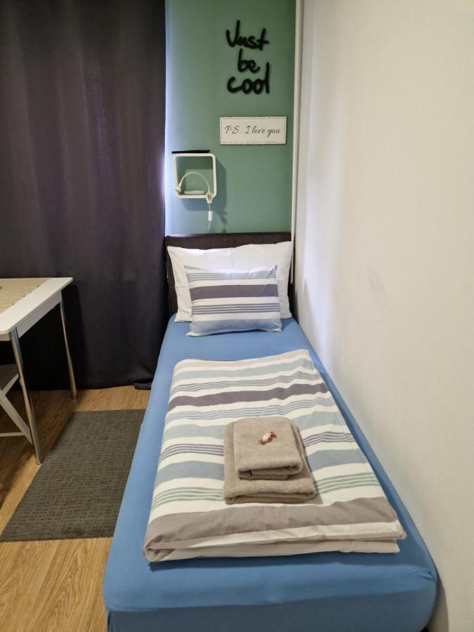 Apartment Mavero-Free Private Parking Zagreb Bagian luar foto