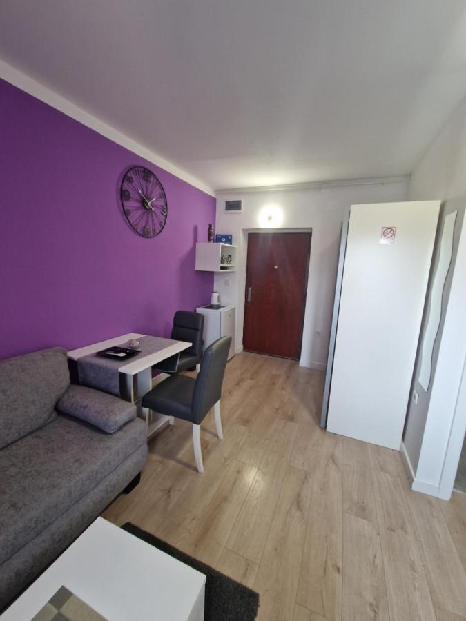 Apartment Mavero-Free Private Parking Zagreb Bagian luar foto