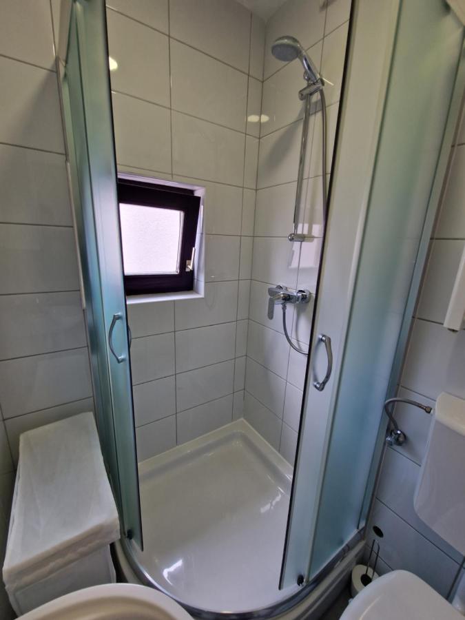 Apartment Mavero-Free Private Parking Zagreb Bagian luar foto