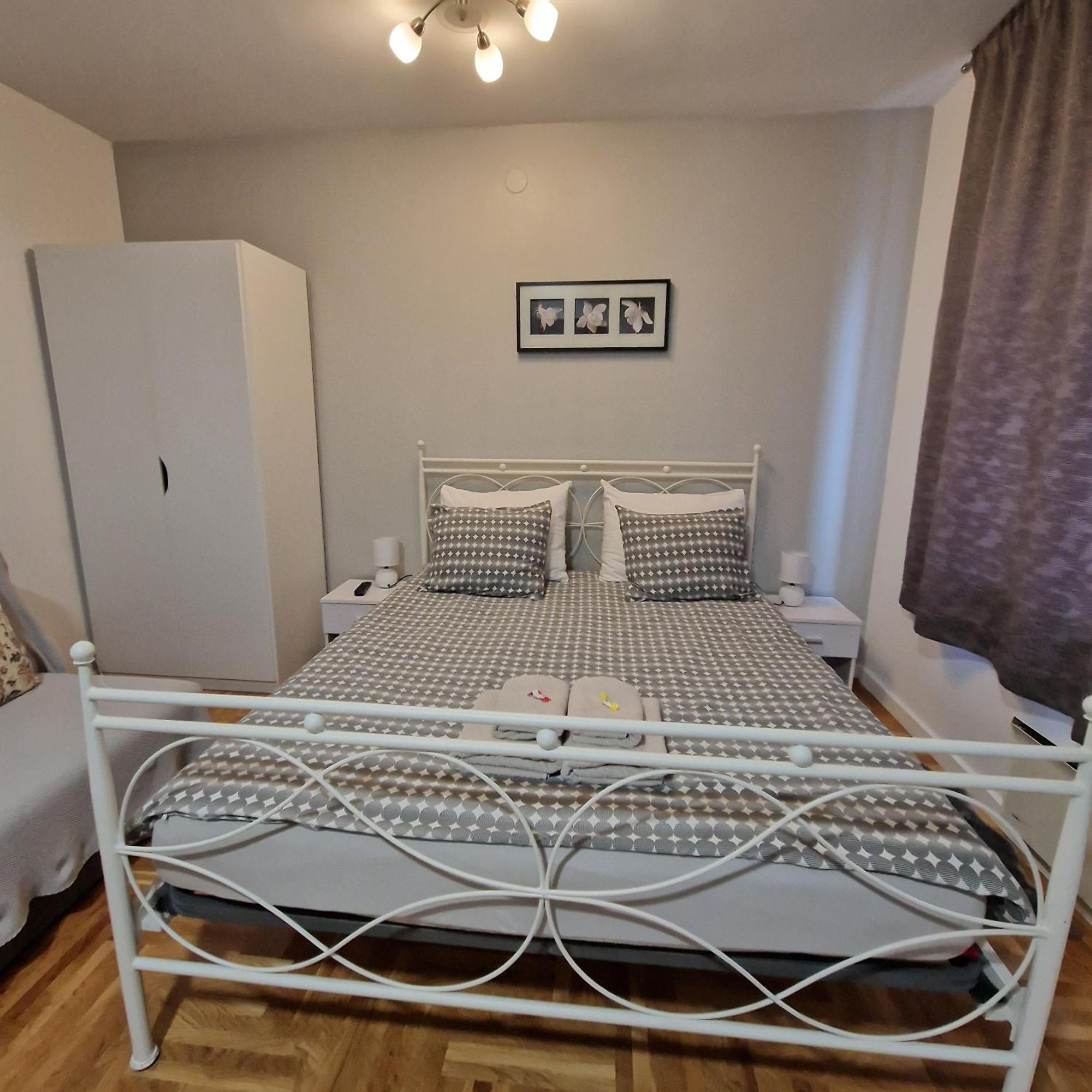 Apartment Mavero-Free Private Parking Zagreb Bagian luar foto
